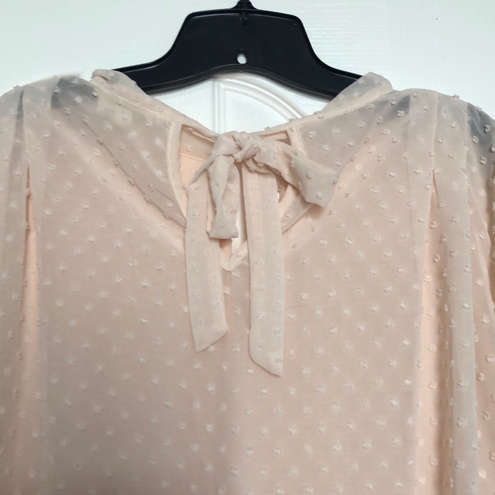 Delicate polyester blouse - Picture 2 of 5